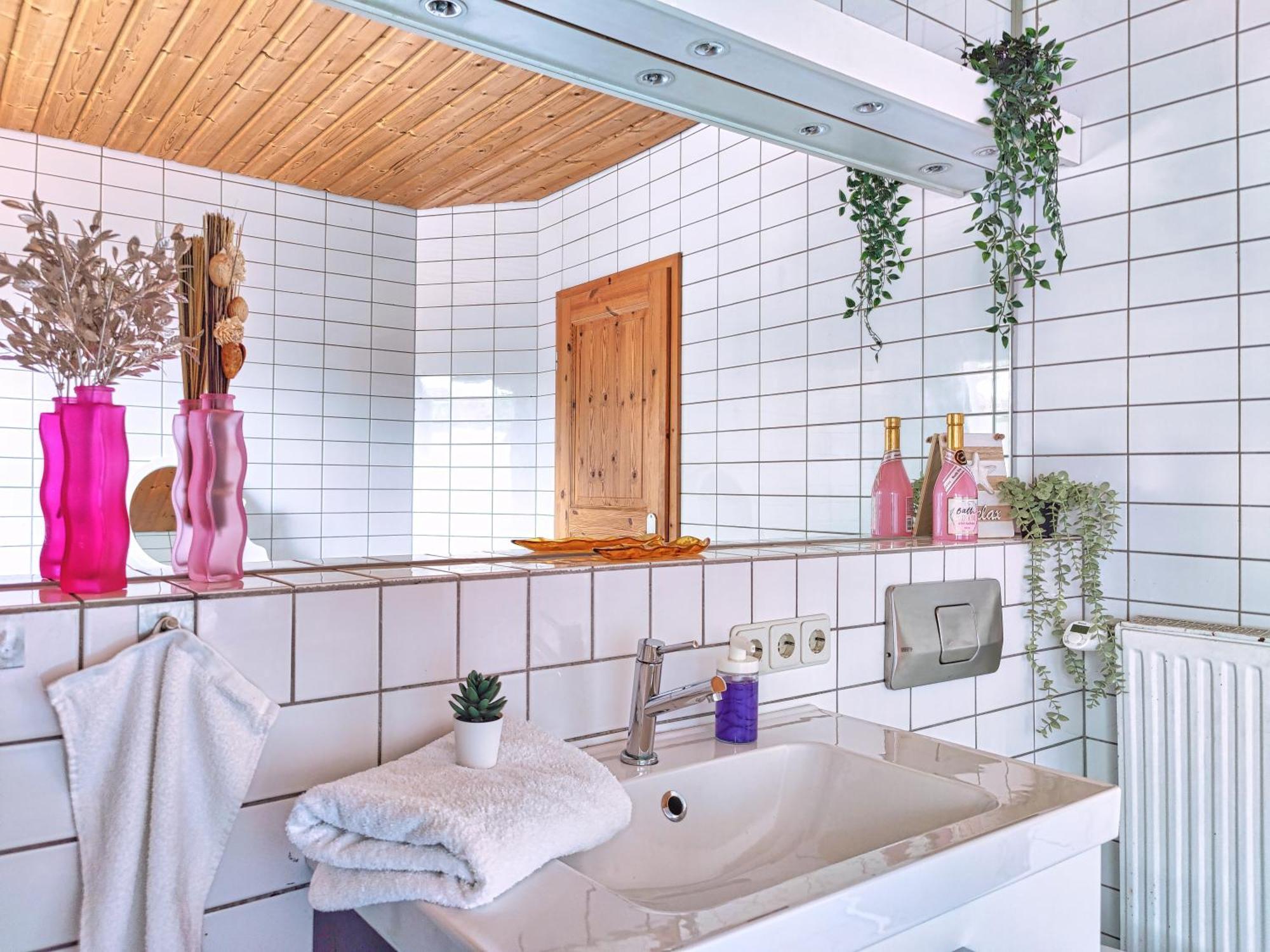 Ferienhaus Ferien Im Fachwerkhaus Mit Heimkino & Fitnessraum & Pools *