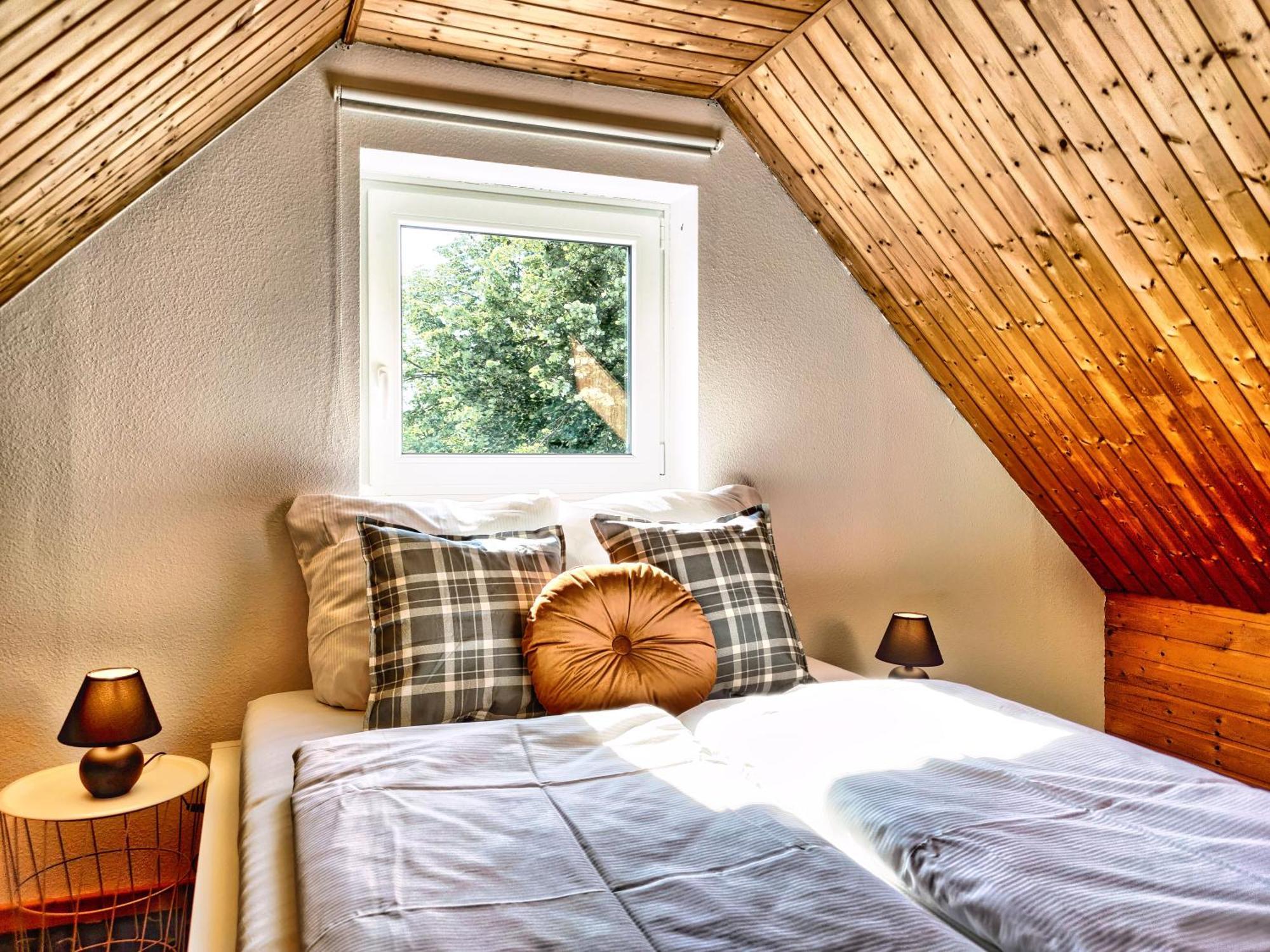 Ferien Im Fachwerkhaus Mit Heimkino & Fitnessraum & Pools Ferienhaus *